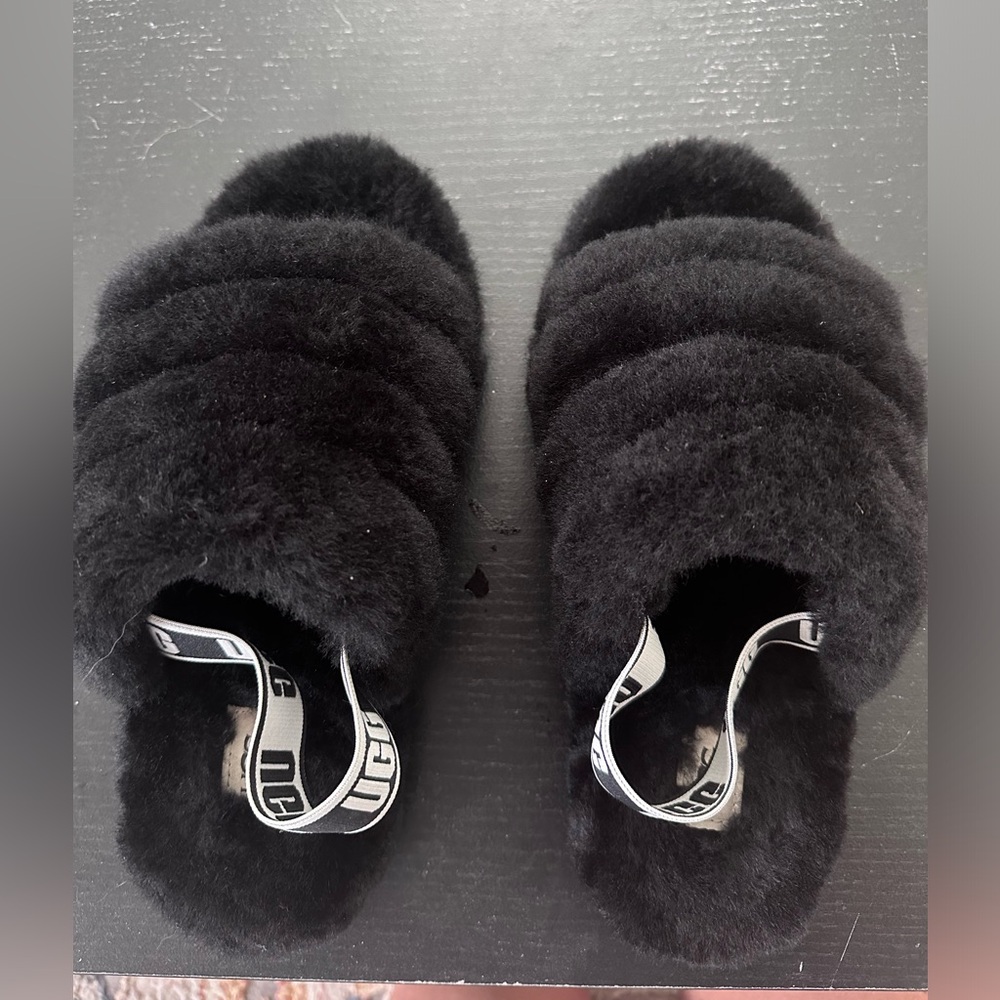 Never worn Ugg slippers
